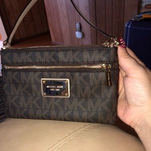 Michael Kors wristlet